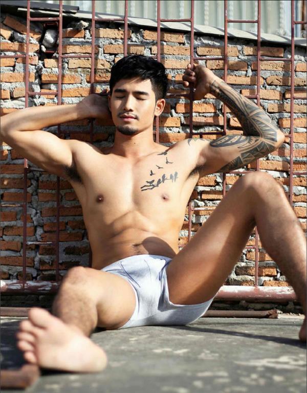 MAN-OMG-4---Chai-Charlee